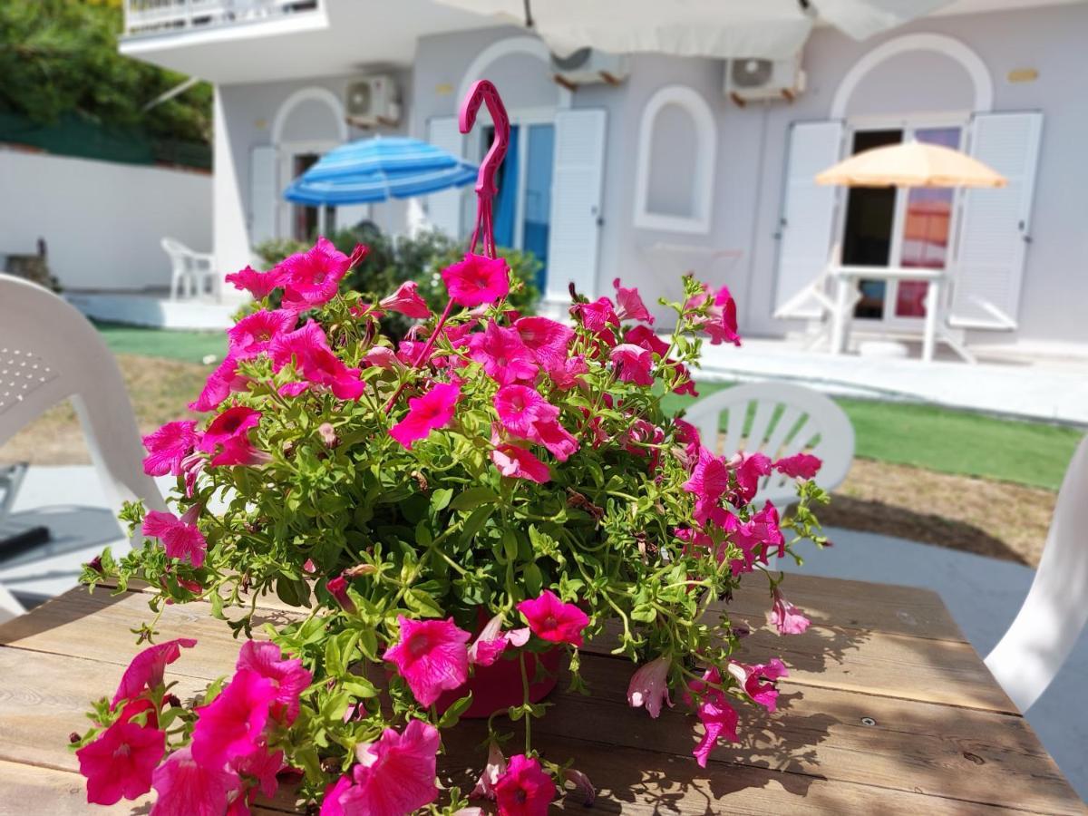 Leta Apartments Agios Georgios (Corfu) Exterior foto