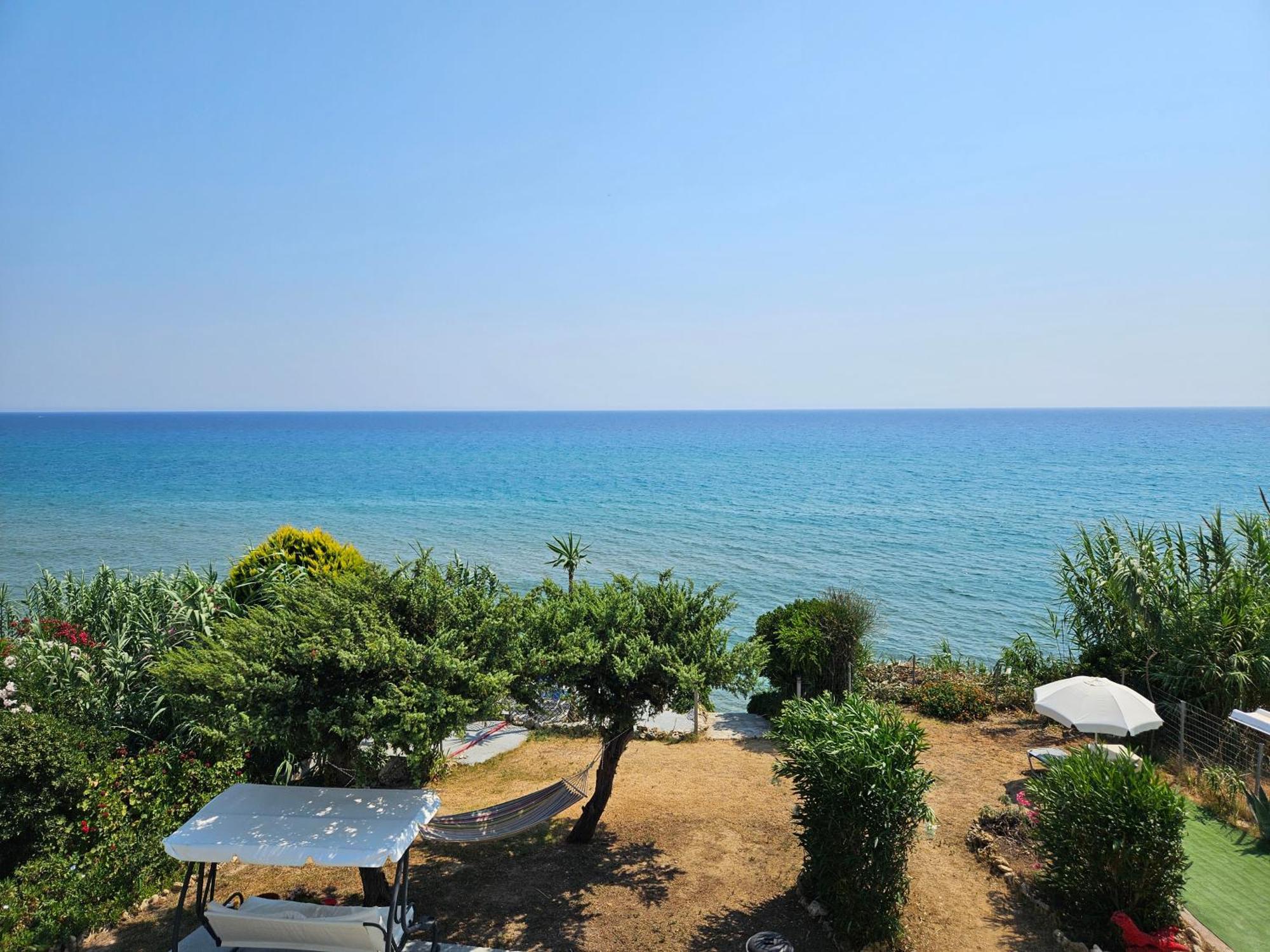 Leta Apartments Agios Georgios (Corfu) Exterior foto